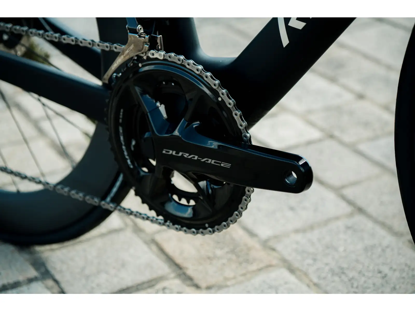 Raymon Arva Ultra 24S Ultegra Di2 cestný bicykel carbon stealth