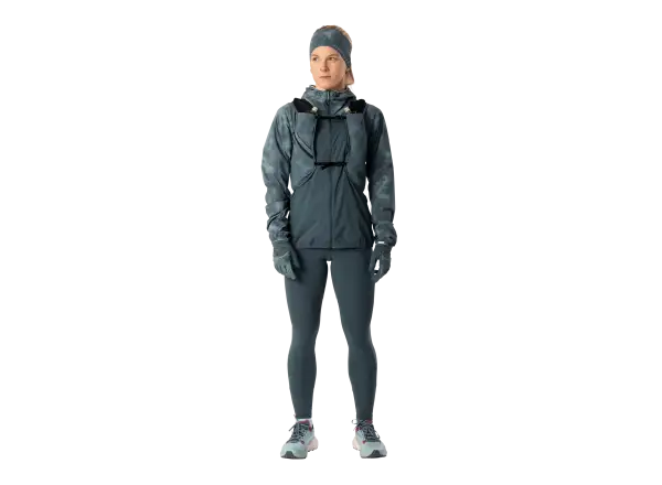 Dynafit Trail 6 Reflective bežecká vesta Cinder/Smoke Blue