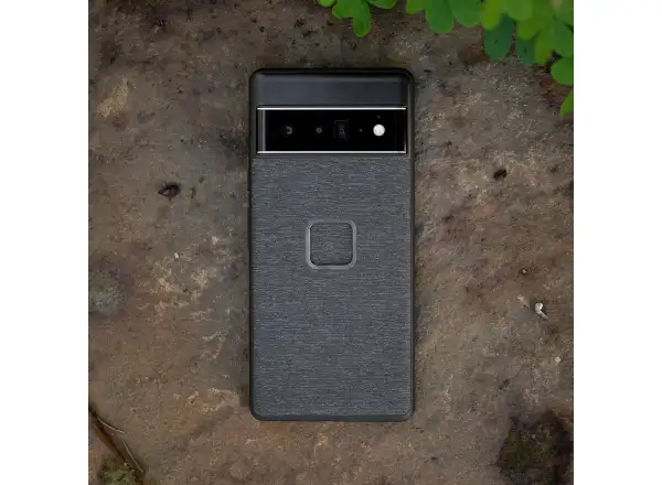 Peak Design Everyday kryt pre Google Pixel 6 Pro Charcoal