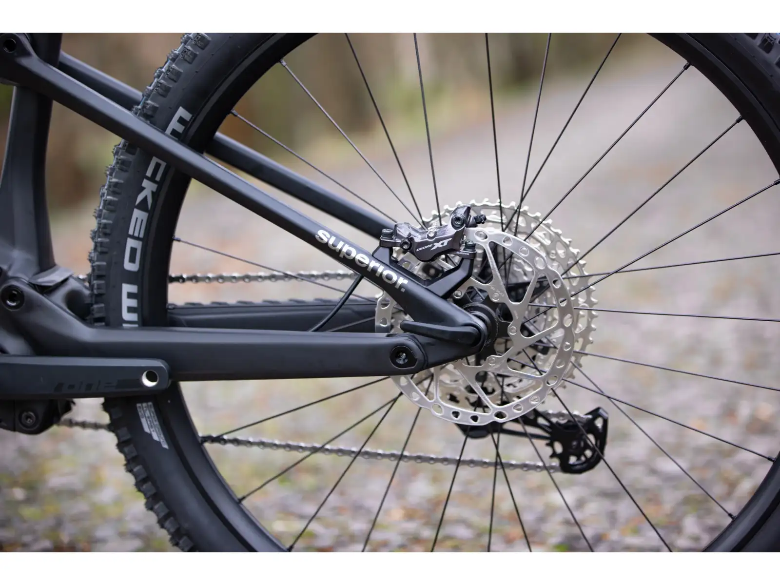Superior iXF 9.7 celoodpružené odľahčené elektrobicykel