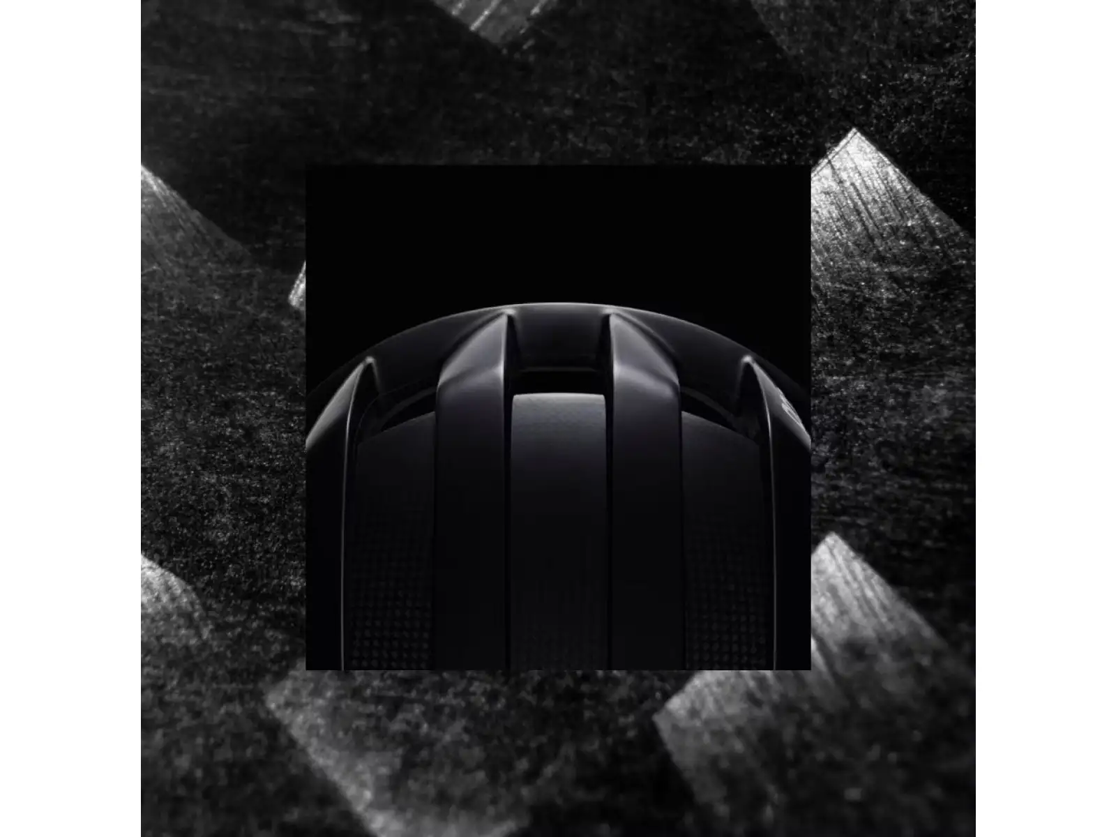 POC Cytal Carbon prilba Black