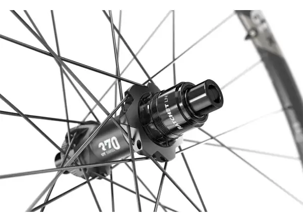 DT Swiss X 1900 Spline Boost 29" vypletené kolesá Microspline orech
