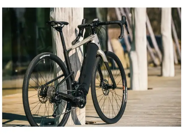 Montone e-bike mCover neoprénový obal batérie.