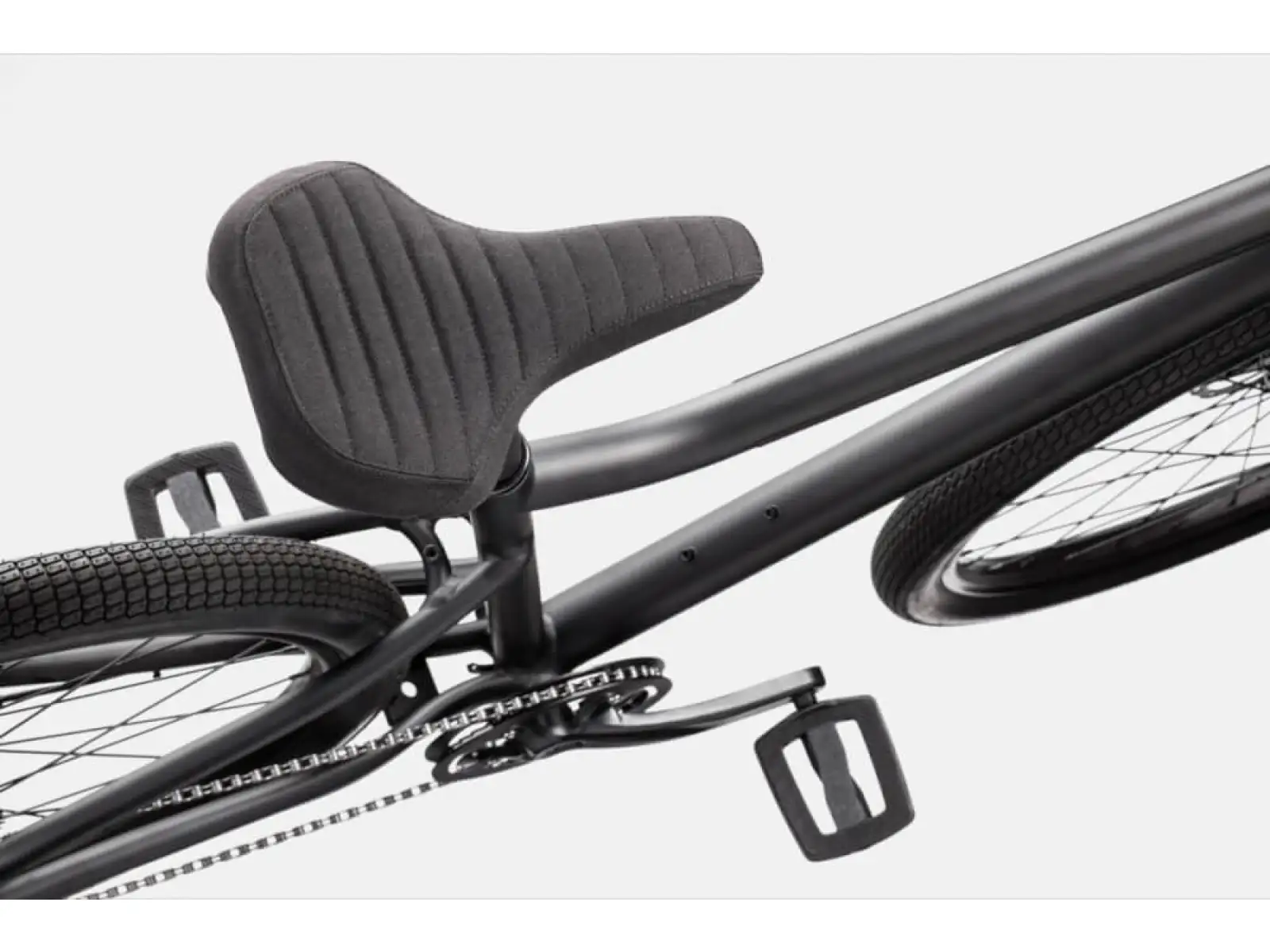 Cannondale Treadwell 2 Ltd RAW fitness bicykel