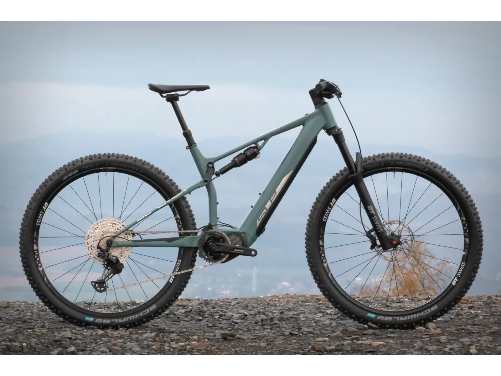 Superior eXF 9049 R horský elektrobicykel matte trooper green/chrome silver