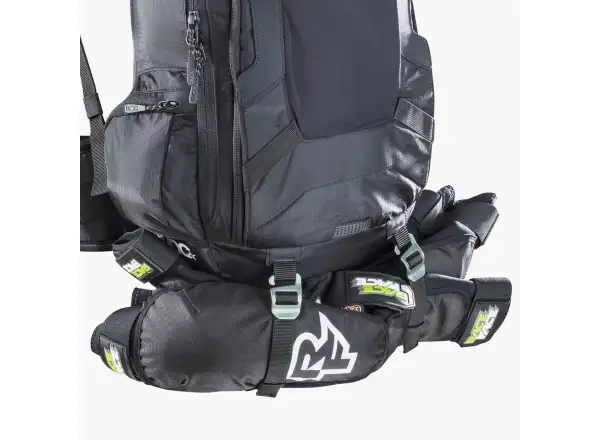 Evoc FR Tour 30 batoh 30 l black