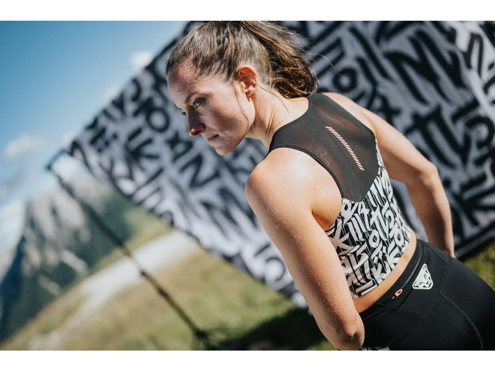 Dynafit Trail Crop Top dámske tričko bez rukávov Black Out