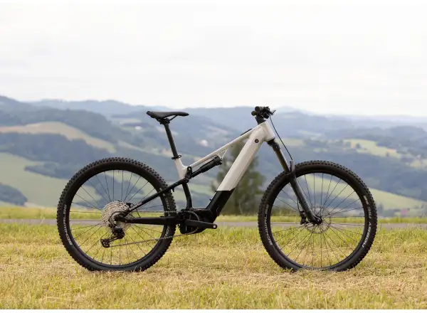 Celoodpružený elektrobicykel Superior eXF 8089 B Gloss Chrome/Matte Black
