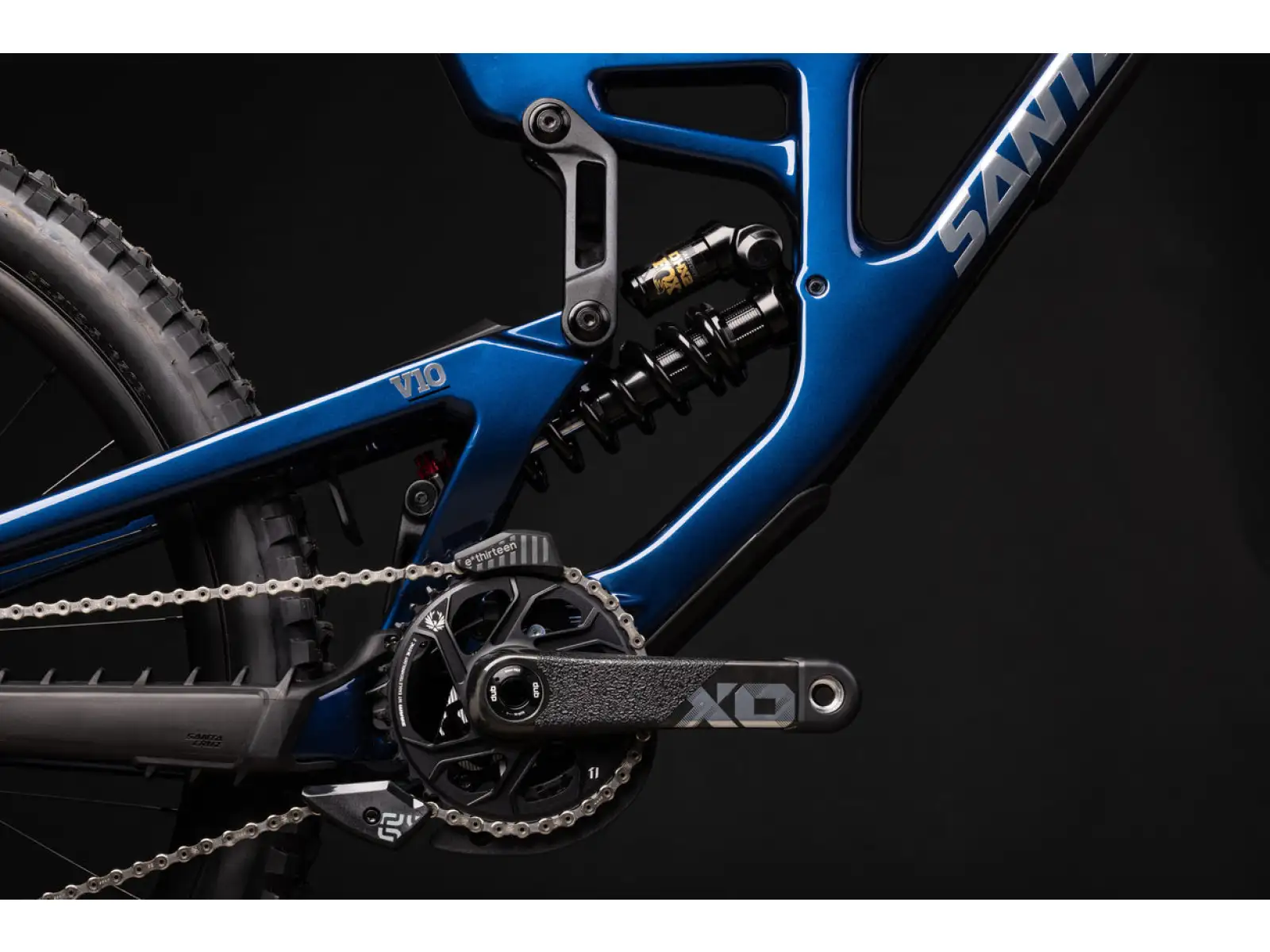 Santa Cruz V10 8 CC MX 27 DH S zjazdový bicykel Gloss Liquid Blue