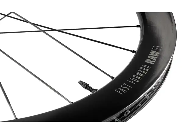 FFWD RAW CS 55 cestné výpletové kolesá Gloss Black