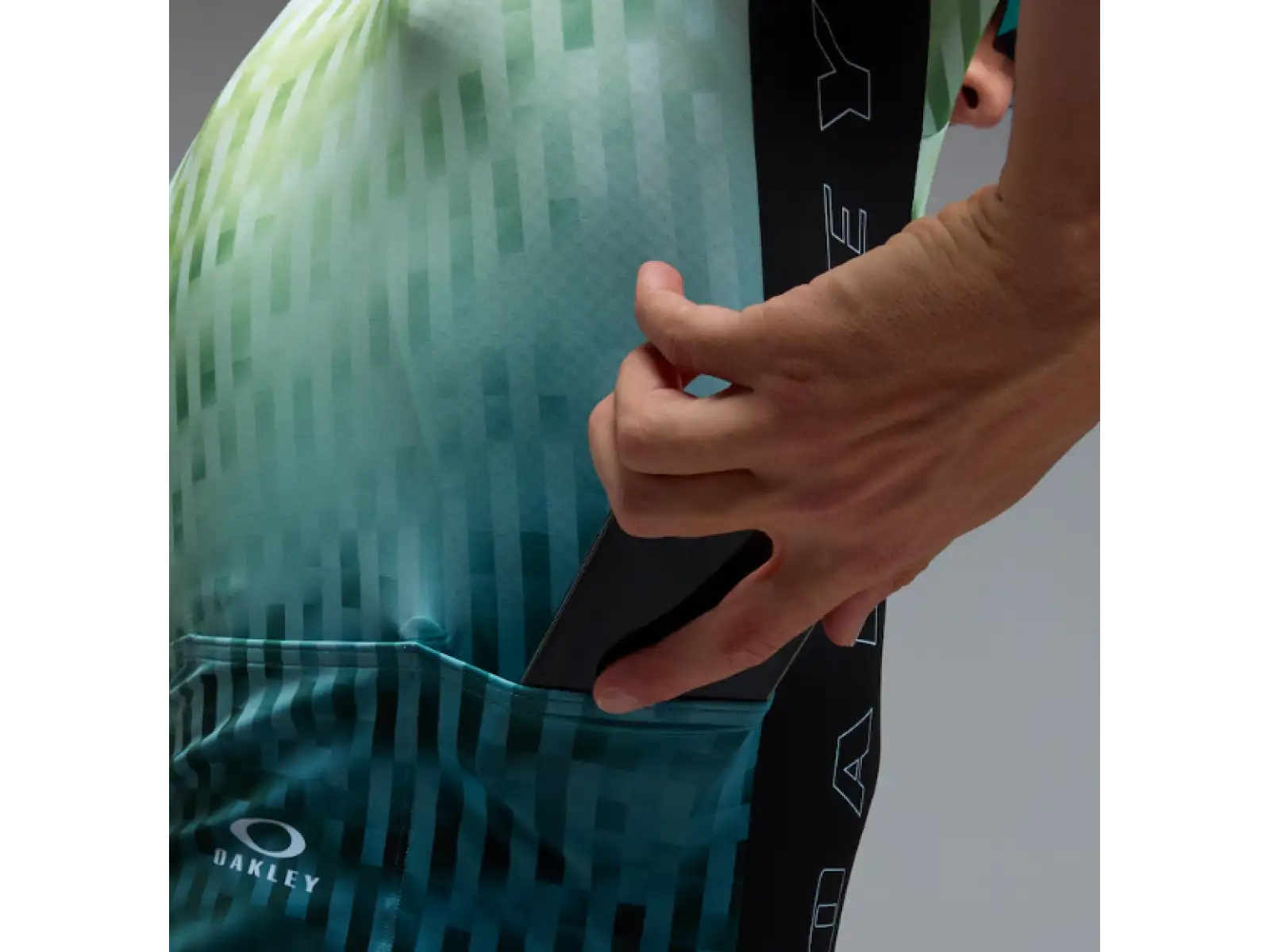 Oakley Icon Training pánsky dres krátky rukáv Green Glitch Print
