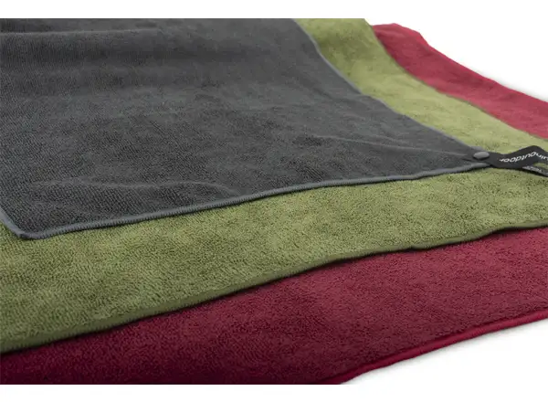 Pinguin Terry Towel uterák L red (120x60 cm)