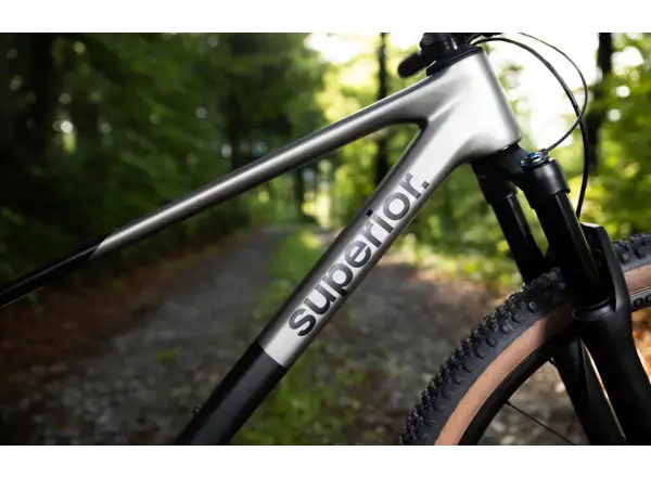 Superior XP 9.8 horský bicykel Matte Carbon/Dark Chrome