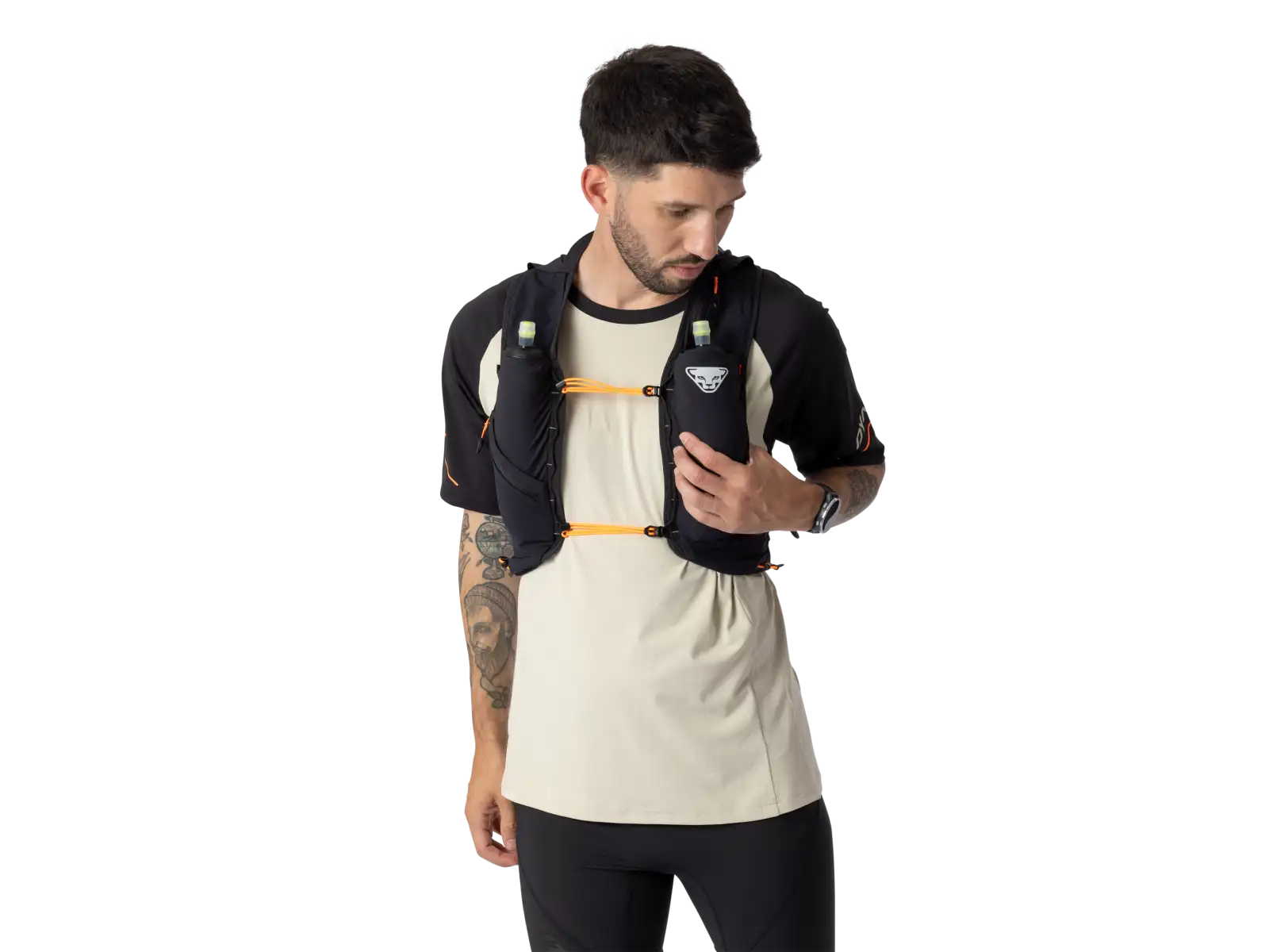 Bežecká vesta Dynafit Alpine 15 l Black Out
