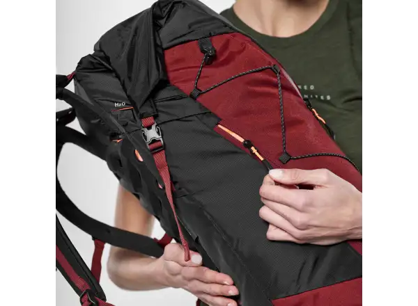 Salewa Puez dámsky turistický batoh 40+5 l Syrah/Black Out