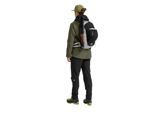 Ortovox Traverse Pure 20 batoh 20 l Grey Marble