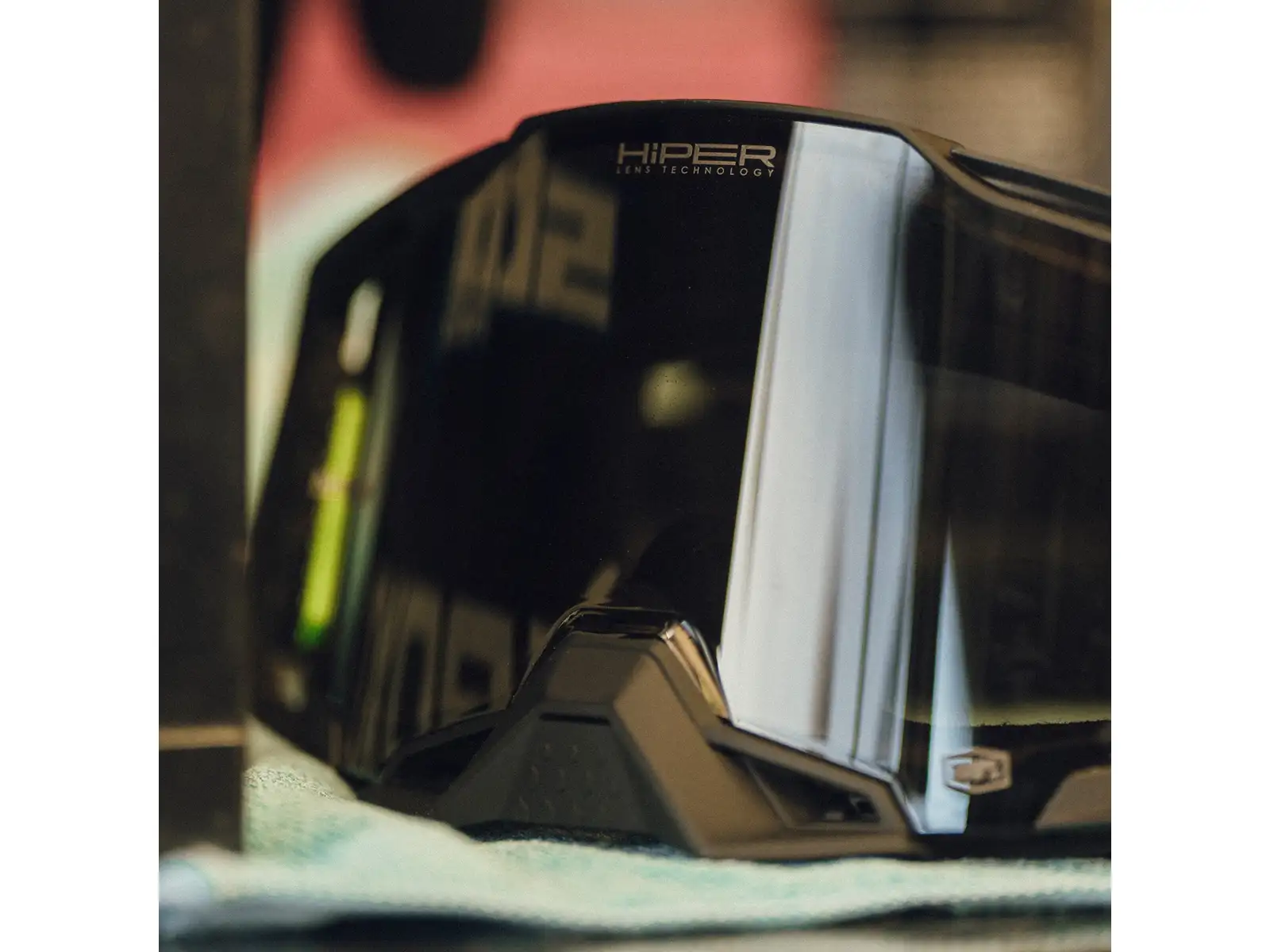 100% Armega zjazdové okuliare Tetsumi/HiPER Black Mirror Lens