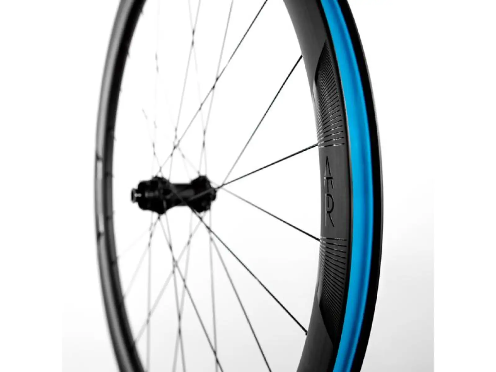 Reynolds ATR X 700C DB gravel vypletené kolesá
