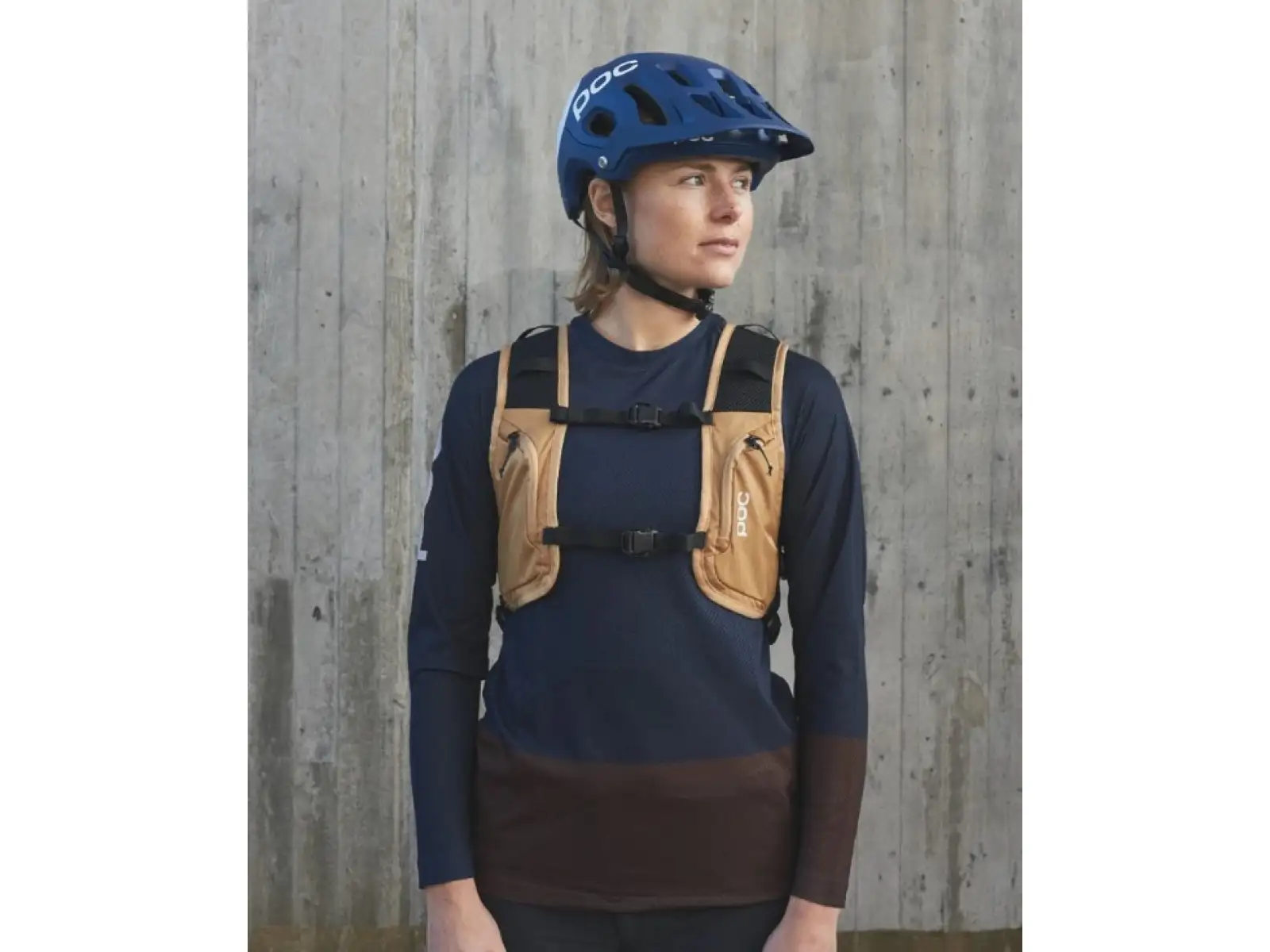 POC Column VPD Backpack batoh 8 l Uranium Black