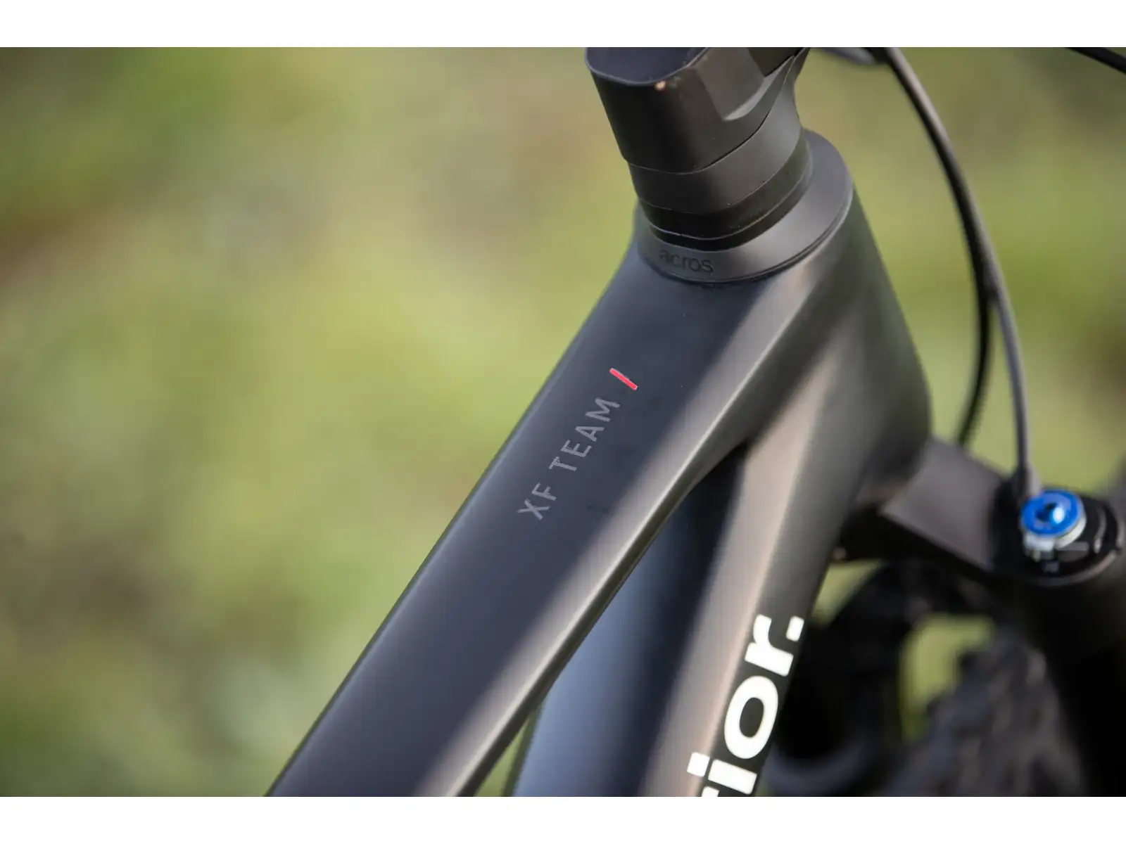 Superior XF 9.5 Team horský bicykel Gloss Red Carbon/Black