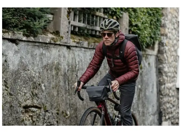 Apidura City handlebar brašňa na riadidlá 2 l (tmavosivá)
