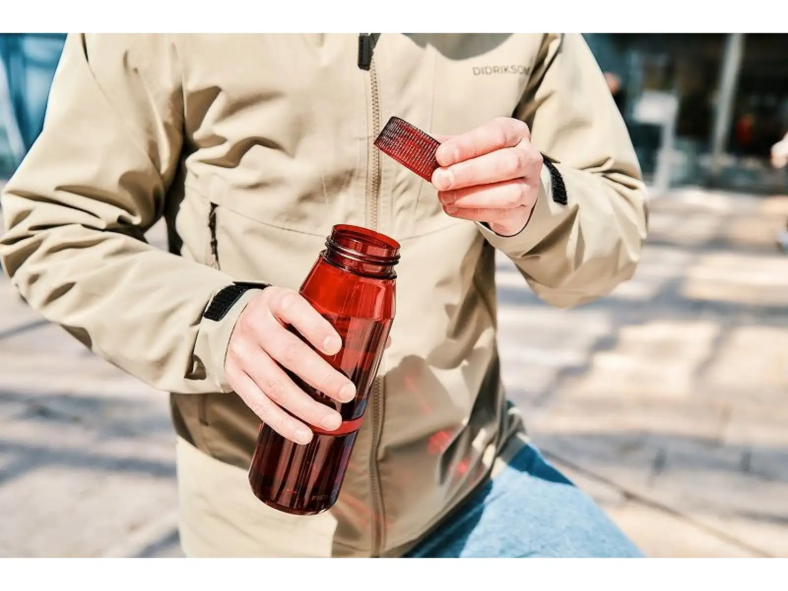 Fľaša Fidlock Twist 700 Life červená 700 ml