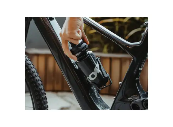 Topeak košík na fľašu Shuttle Sidecage L ľavá strana