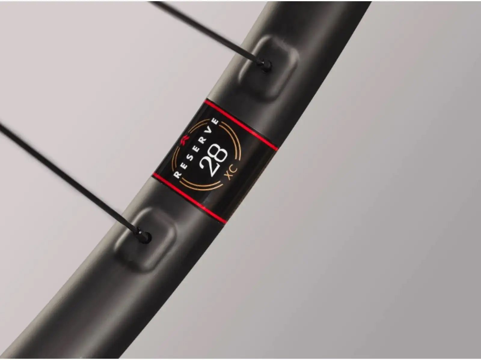 Reserve 28/XC 29" MTB karbónový ráfik 24 dier