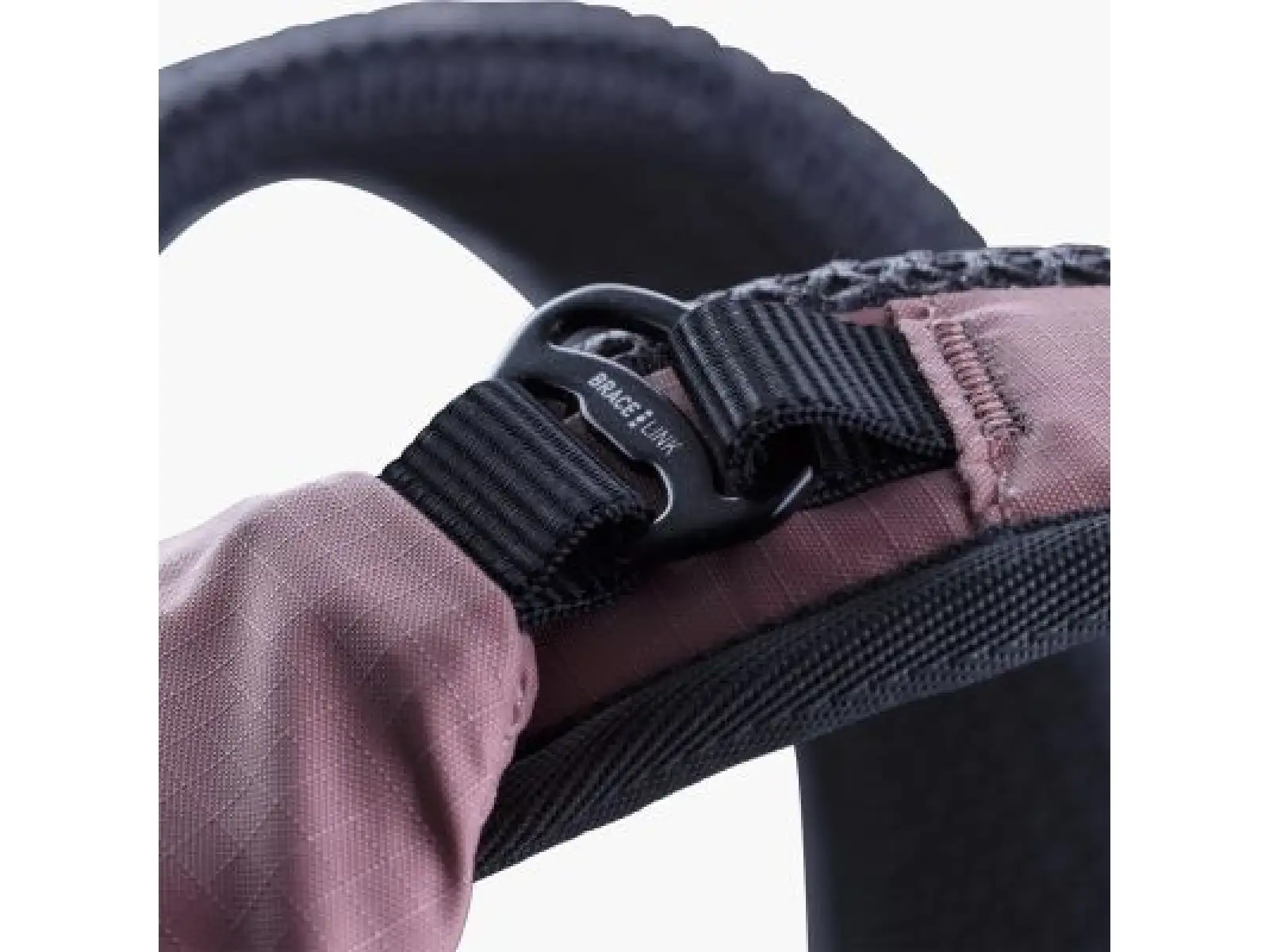 Evoc Stage 6 l batoh Dusty Pink + rezervoár 2 l