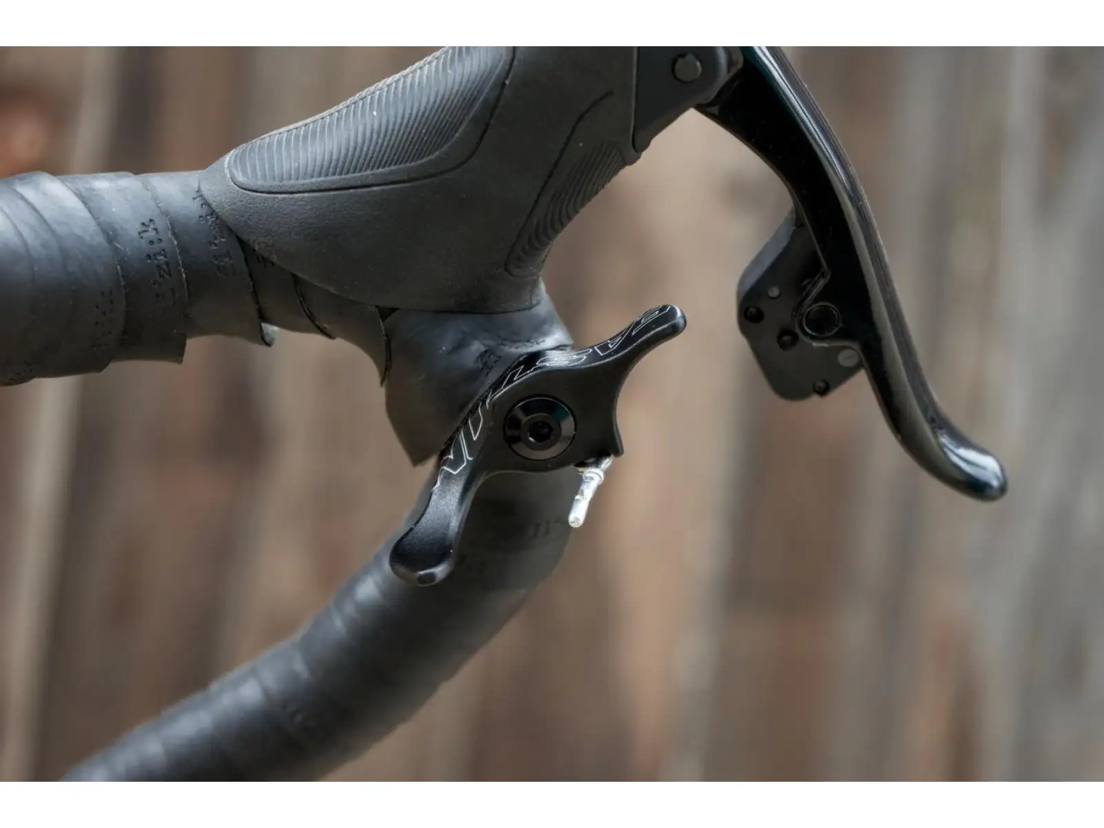 Easton Remote AX DB Post Underhood Dual Pull páčka k sedlovke