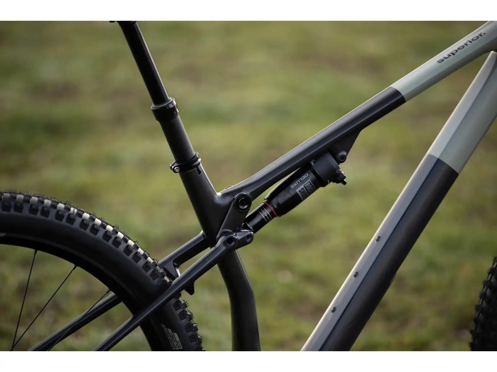 SuperiorSuperior XF 9.6 DC horský bicykel Matte Carbon/Grey