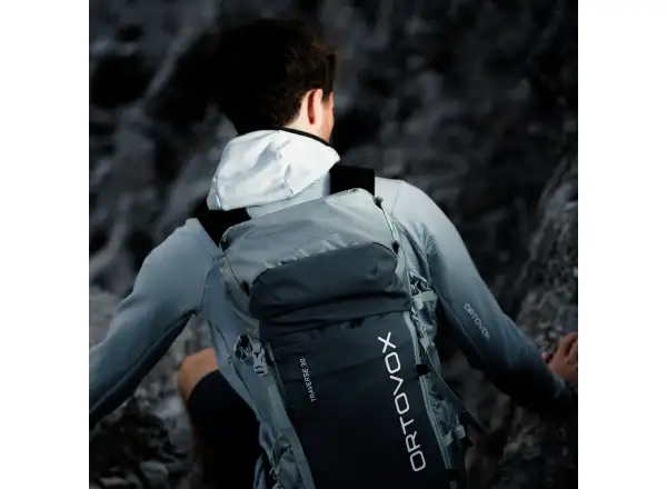 Ortovox Traverse 30 batoh 30 l Sea Surface