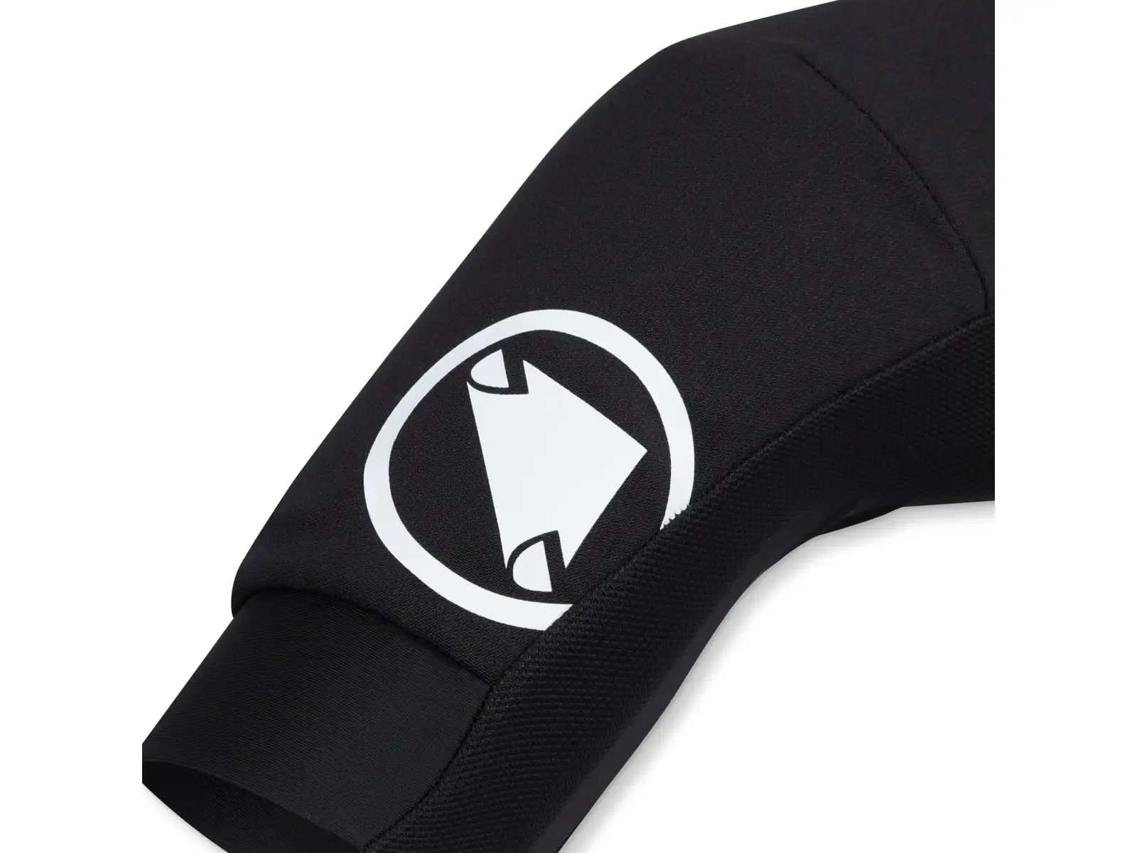 Endura Strack Lite chránič lakťov čierna