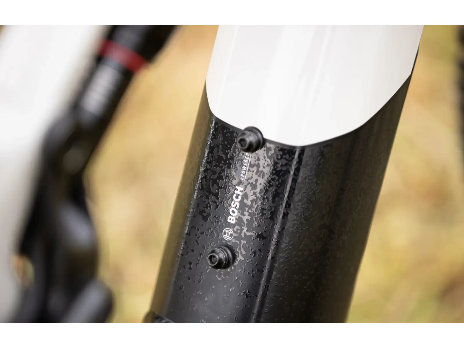 Celoodpružený elektrobicykel Superior eXF 8089 B Gloss Chrome/Matte Black