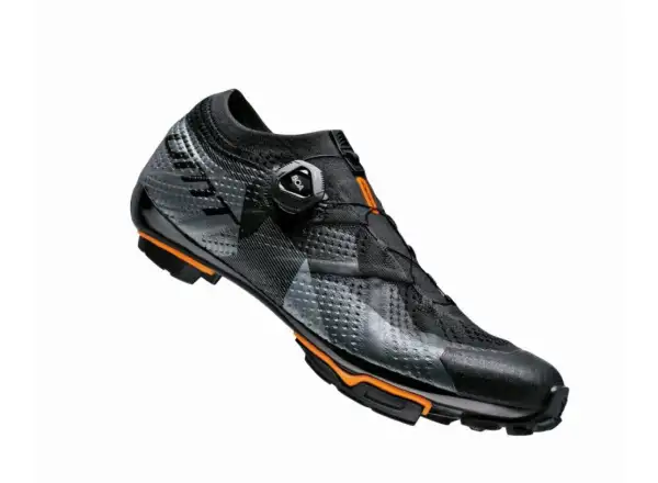 DMT KM1 XC pánske tretry Black/Grey