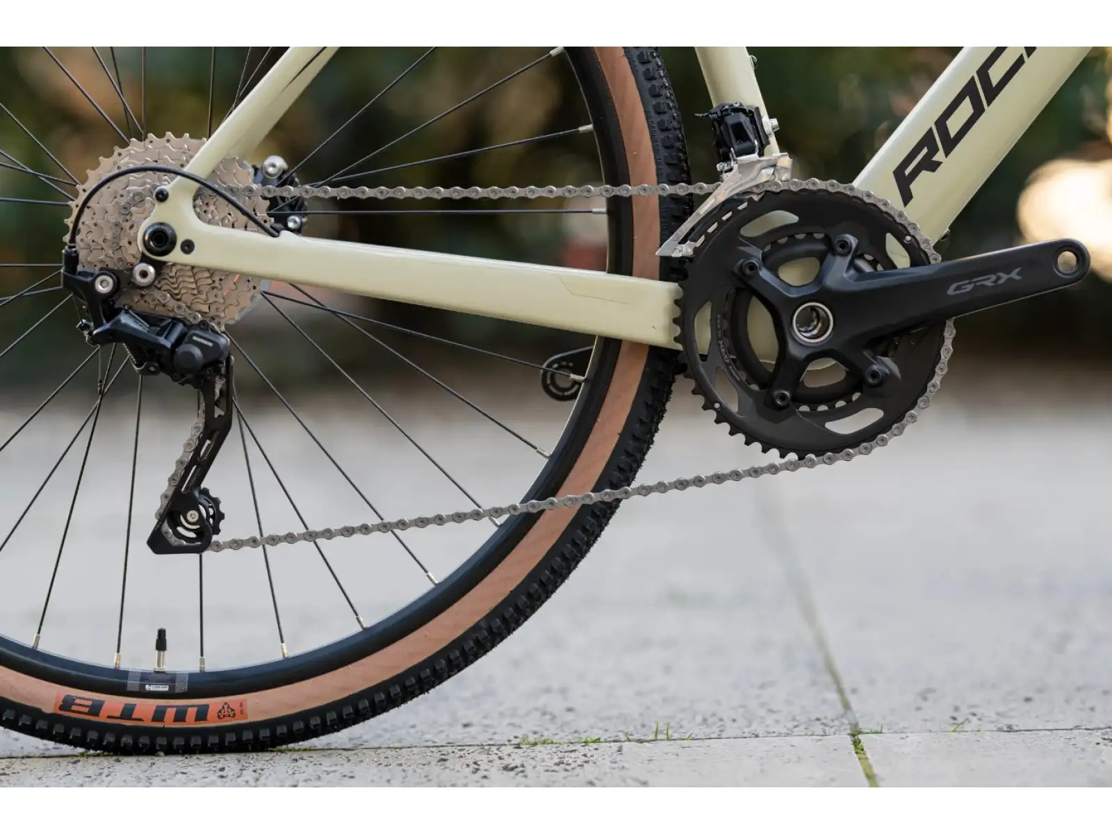 Rock Machine Gravelride CRB 700 gravel kolo Matte Sand/Black