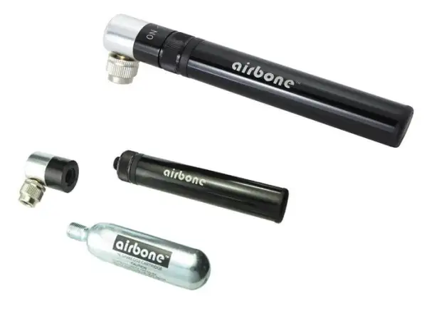 Airbone 74 g mini pumpička čierna + CO2 adaptér