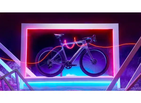 Cervélo Rouvida Force XPLR AXS 1 cestný elektrobicykel Granite