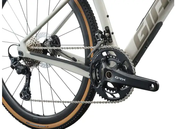 Giant Revolt Advanced 0 gravel bicykel Snow Drift