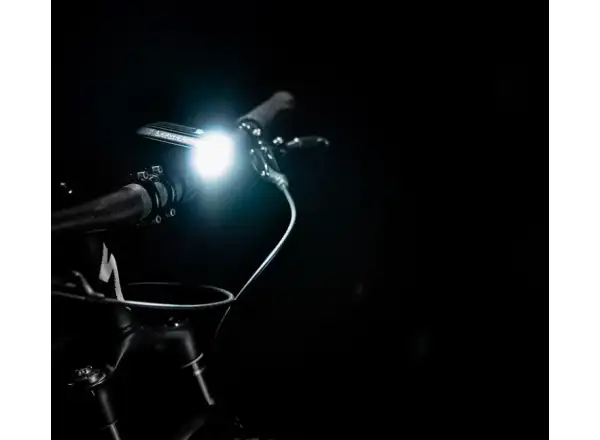 Lezyne Mirco Drive Pro 1000+ Front predné svetlo Satin Black
