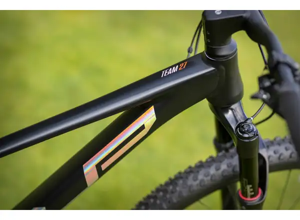 Superior Team 27 Issue Matte Black/Hologram Chrome/Team Red detský bicykel