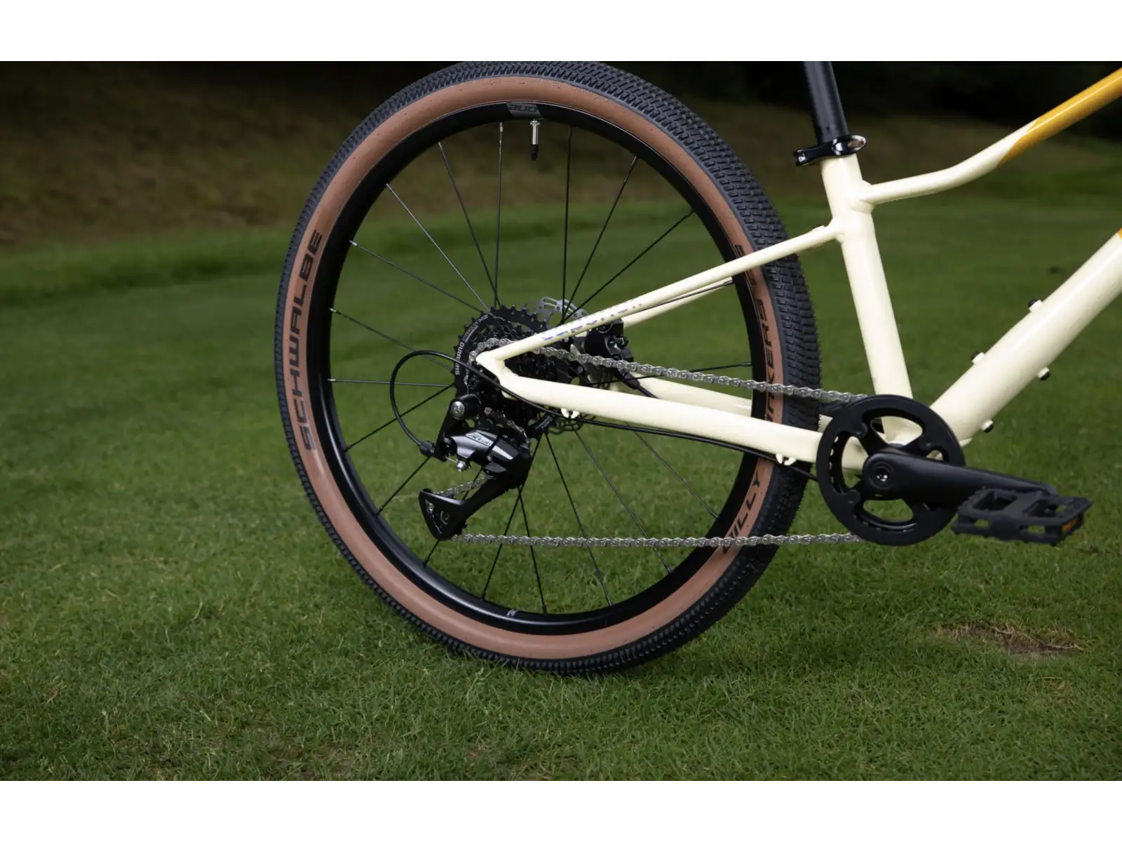 Superior F.L.Y. 24 detský bicykel Gloss Yellow