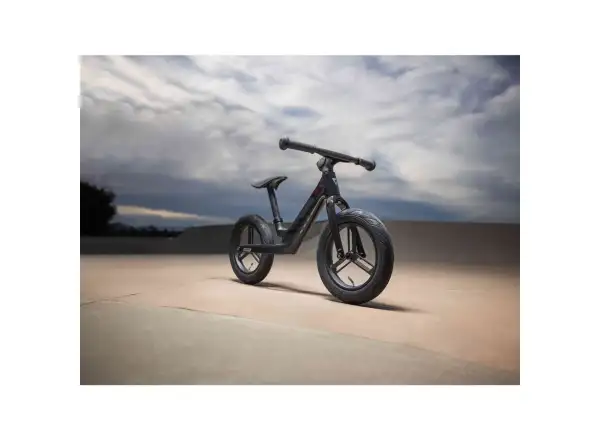 Giant PRE RCARBON PUSH BIKE detské odrážadlo