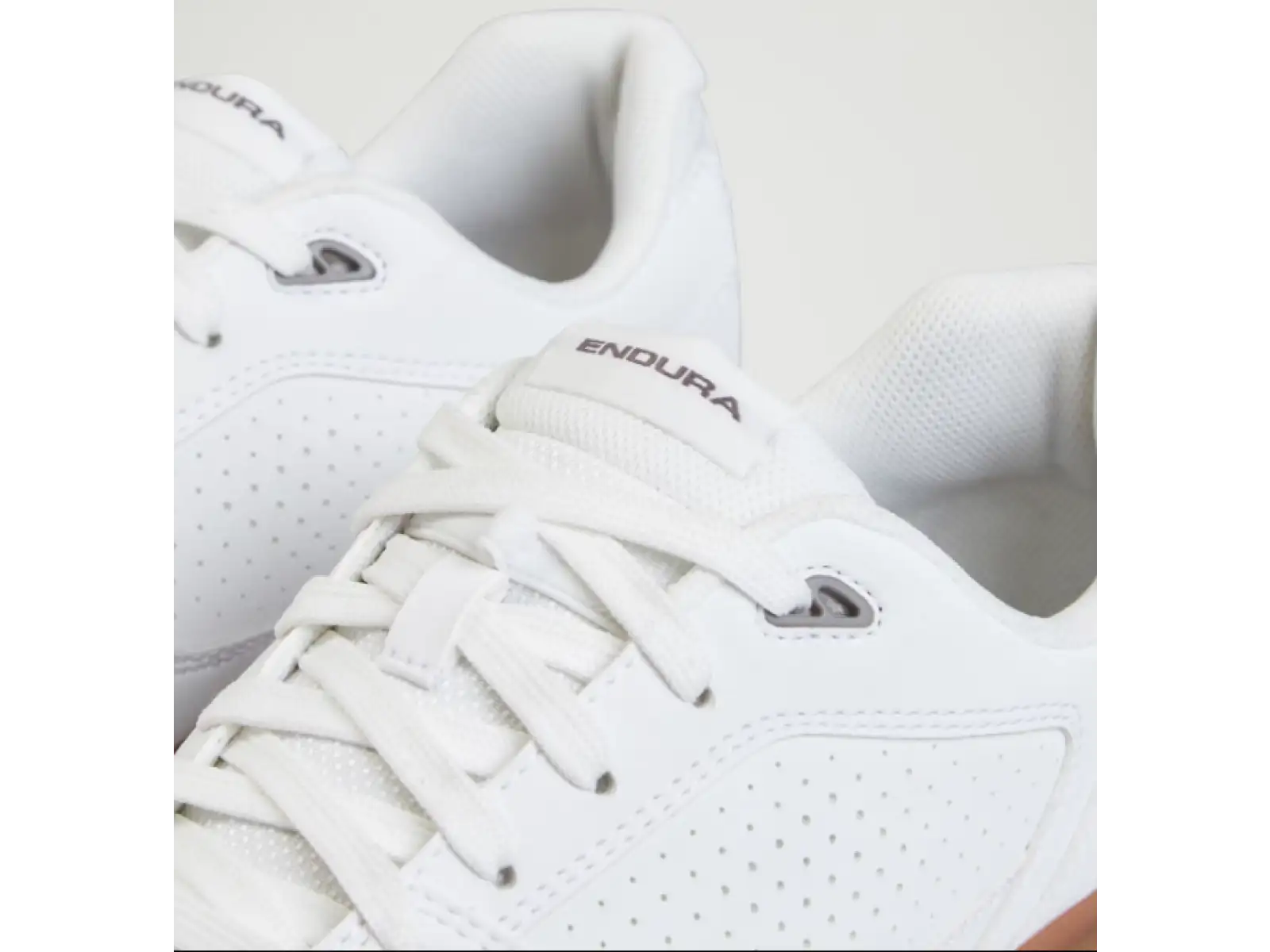 Endura Hummvee Flat Pedal pánske topánky White