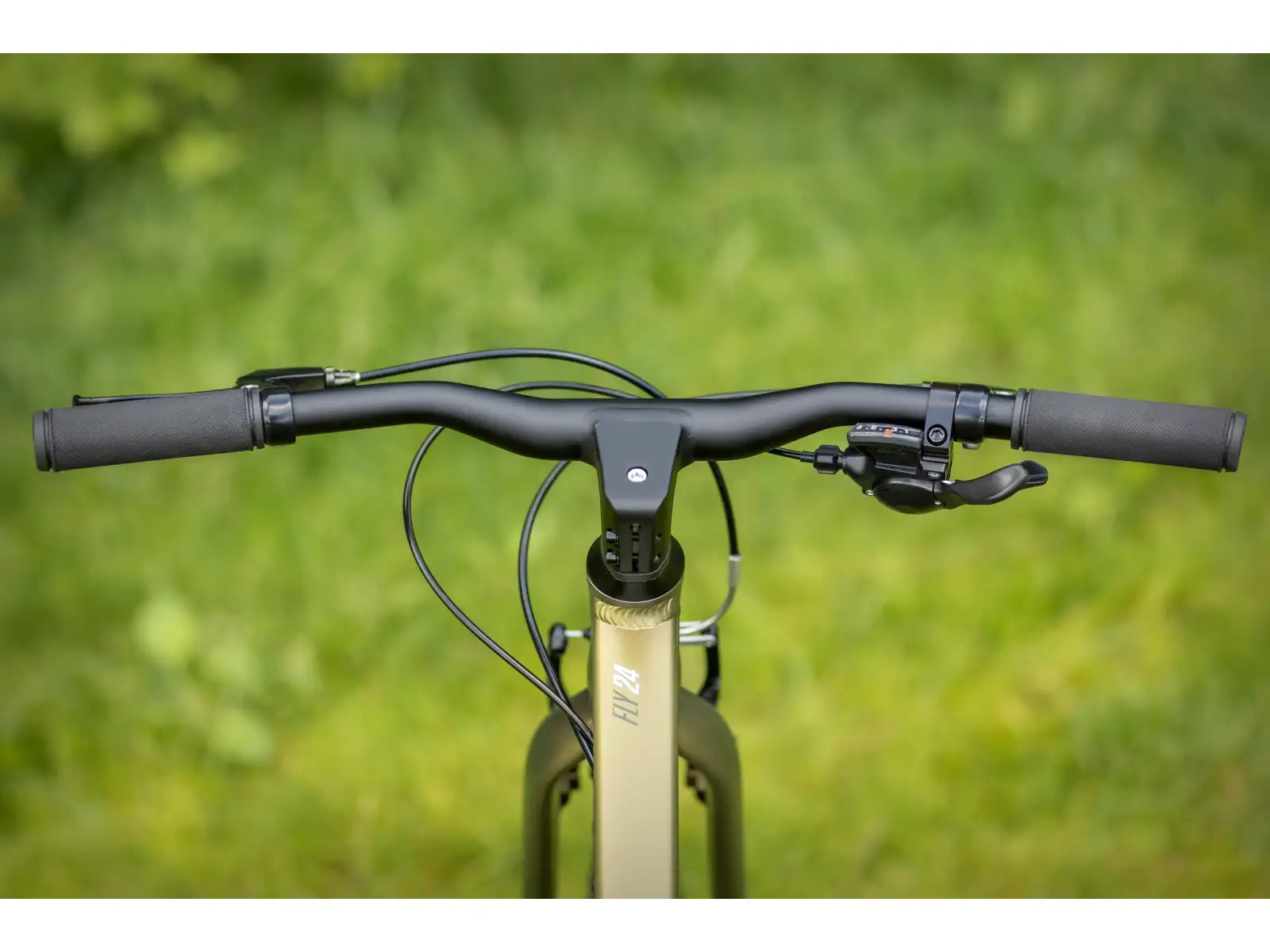 Superior F.L.Y. 24 VB Matte Olive Metallic/Hologram Chrome Detský horský bicykel