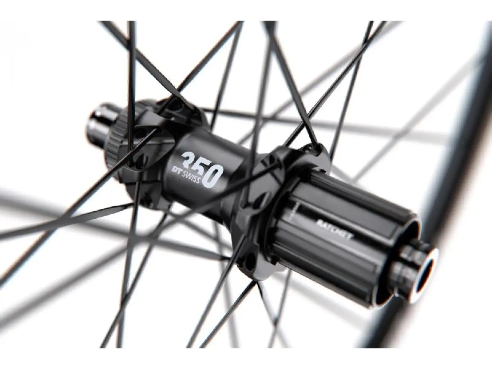 DT Swiss GR 1600 Spline DB 28" gravel výplety black