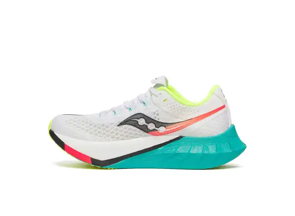 Saucony Endorphin Pro 4 dámska bežecká obuv white/mutant