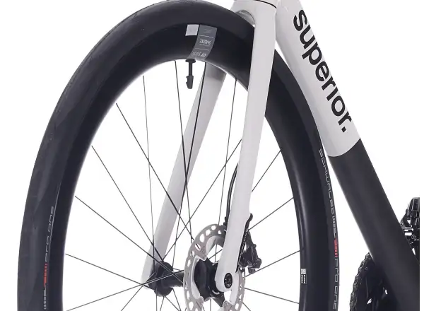 Superior RR 9.8 cestný bicykel Matte Carbon / White