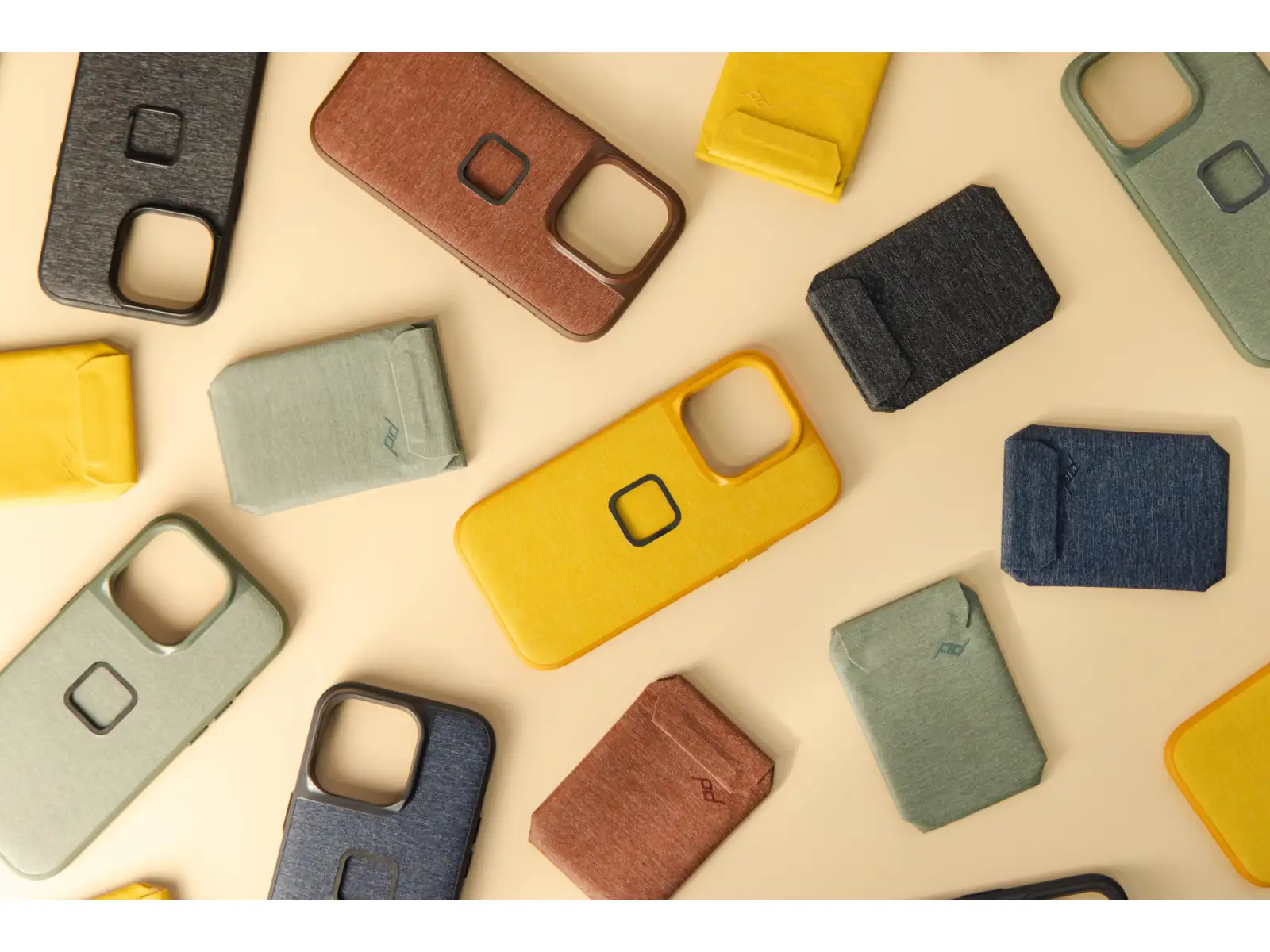 Peak Design Everyday Loop V2 kryt pre iPhone 15 Pro Sun