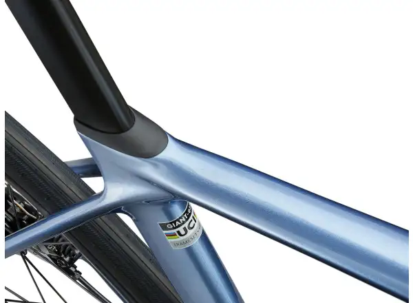 Giant TCR Advanced 0 AXS cestný bicykel Frost Silver